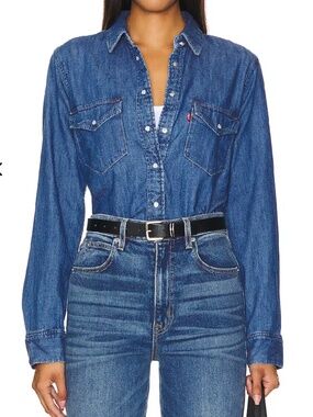 The Levi's Denim Western Button Down with Pearl Snaps in size Medium